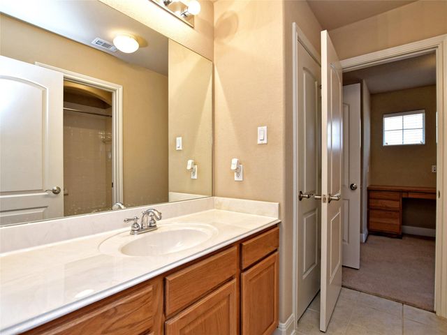 303 Hensley DR, Austin, TX 78738