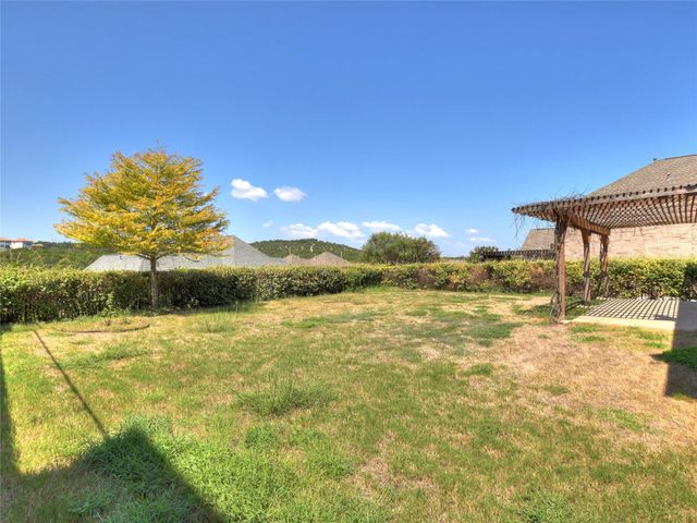 303 Hensley DR, Austin, TX 78738