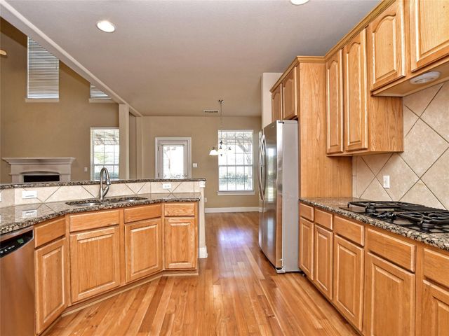 303 Hensley DR, Austin, TX 78738