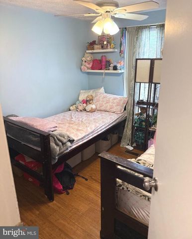 8301 BROCKHAM DR, Alexandria, VA 22309