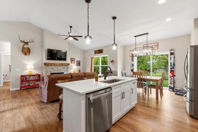 108 RIVER COURT, Theresa, WI 53091