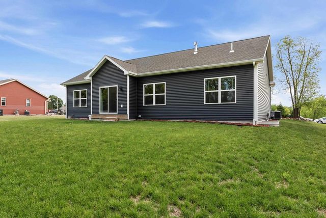 108 RIVER COURT, Theresa, WI 53091