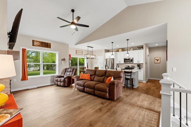 108 RIVER COURT, Theresa, WI 53091