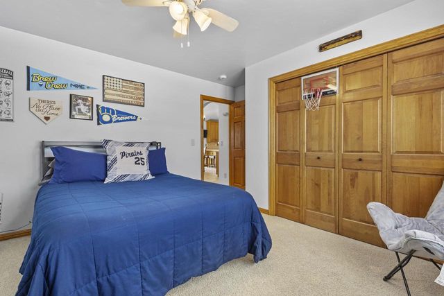 2937 FIRETHORN COURT, Suamico, WI 54313