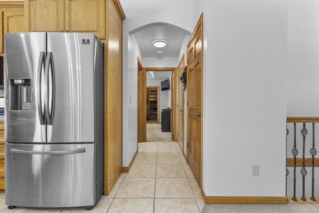 2937 FIRETHORN COURT, Suamico, WI 54313