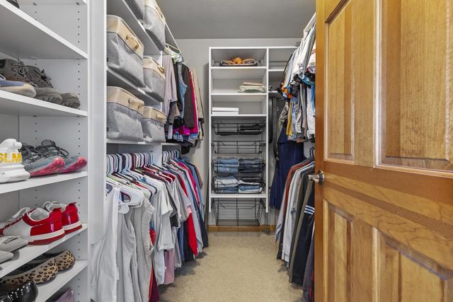 2937 FIRETHORN COURT, Suamico, WI 54313