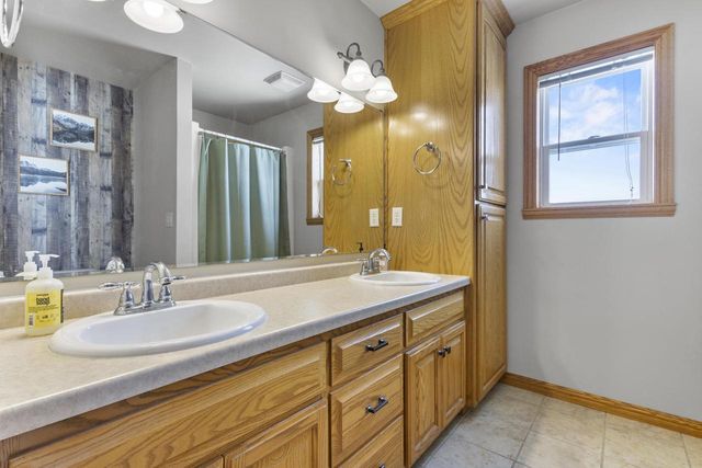 2937 FIRETHORN COURT, Suamico, WI 54313