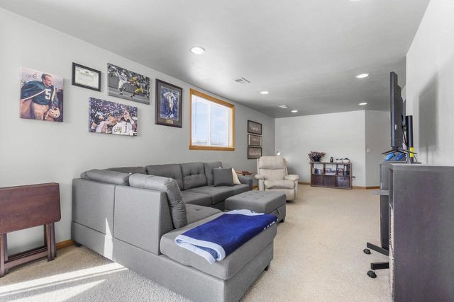 2937 FIRETHORN COURT, Suamico, WI 54313