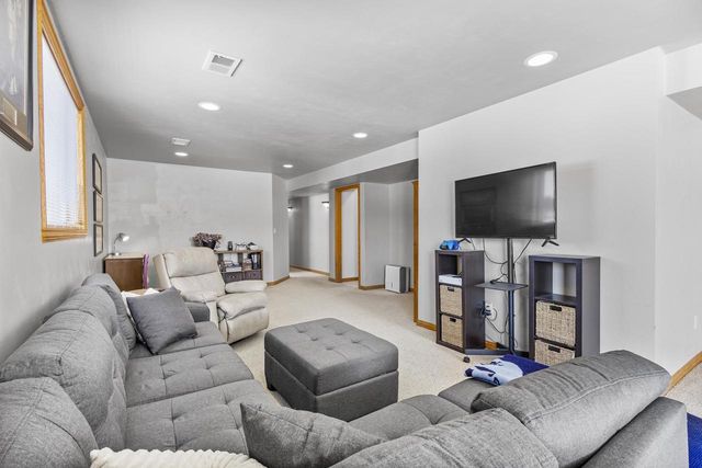 2937 FIRETHORN COURT, Suamico, WI 54313