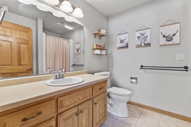 2937 FIRETHORN COURT, Suamico, WI 54313