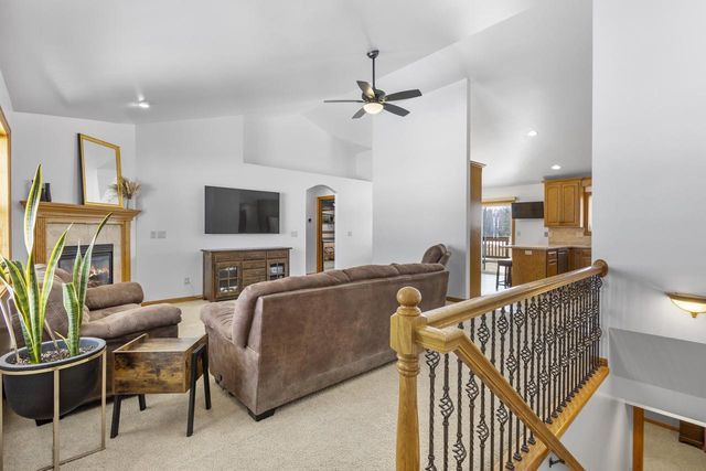 2937 FIRETHORN COURT, Suamico, WI 54313