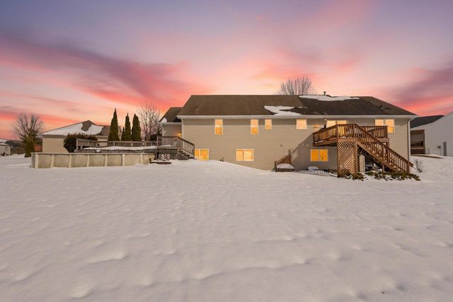 2937 FIRETHORN COURT, Suamico, WI 54313