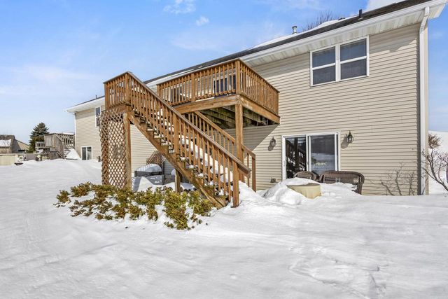 2937 FIRETHORN COURT, Suamico, WI 54313