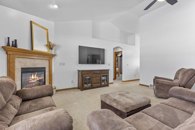 2937 FIRETHORN COURT, Suamico, WI 54313