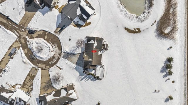 2937 FIRETHORN COURT, Suamico, WI 54313