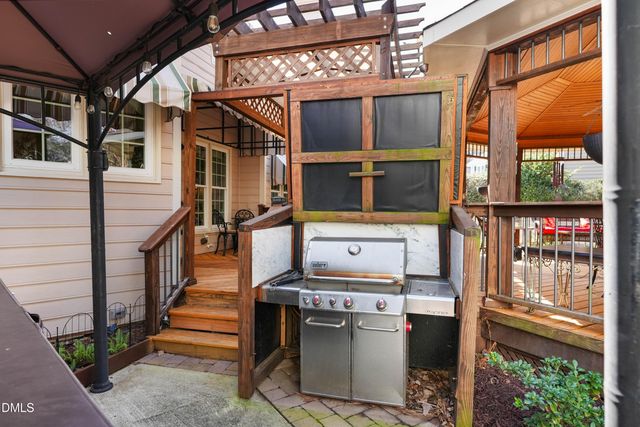 120 Seymour Creek Drive, Cary, NC 27519