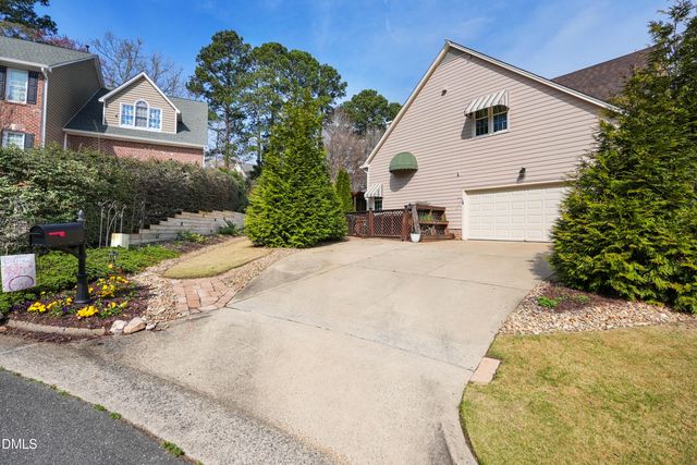 120 Seymour Creek Drive, Cary, NC 27519