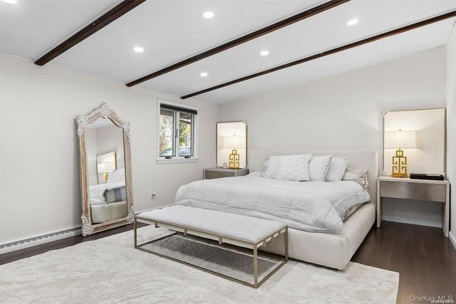 131 Oakside Drive, Smithtown, NY 11787