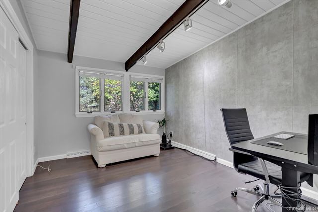 131 Oakside Drive, Smithtown, NY 11787