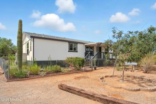 10597 W Mars Road, Tucson, AZ 85743