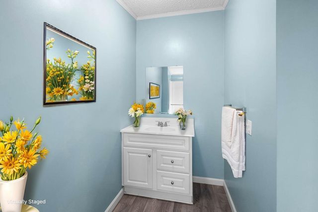 17 Lilac Lane, Belmont, NH 03220