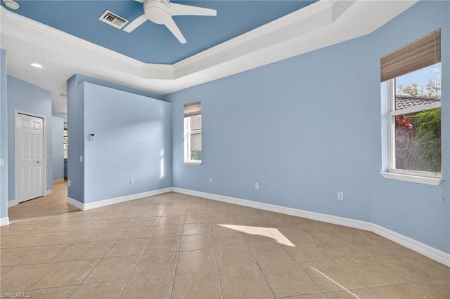 25080 Divot DR, Bonita Springs, FL 34135