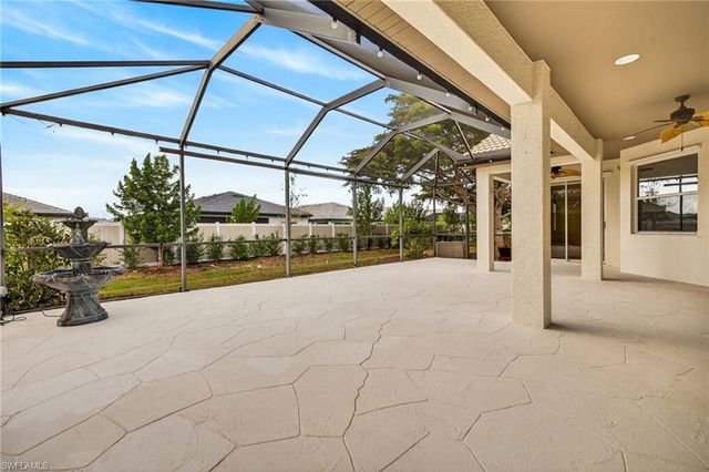 25080 Divot DR, Bonita Springs, FL 34135