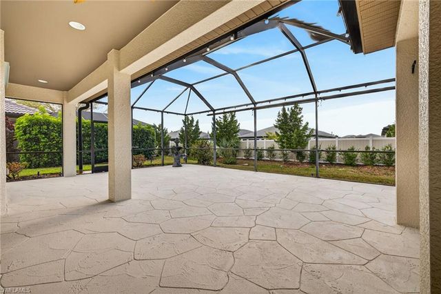 25080 Divot DR, Bonita Springs, FL 34135