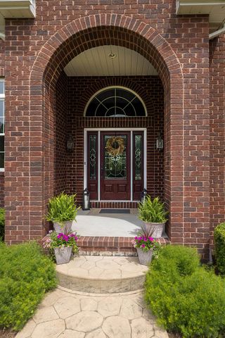 4734 THOROUGHBRED Loop, Erie, PA 16506