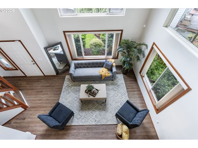 14812 Ne FREMONT Ct, Portland, OR 97230