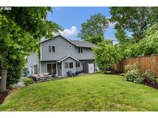 14812 Ne FREMONT Ct, Portland, OR 97230