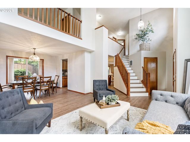 14812 Ne FREMONT Ct, Portland, OR 97230