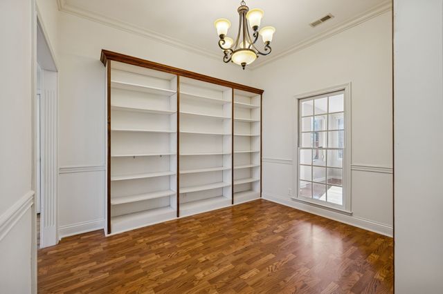 142 Mansker Park Dr, Hendersonville, TN 37075