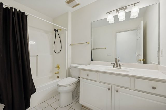 142 Mansker Park Dr, Hendersonville, TN 37075