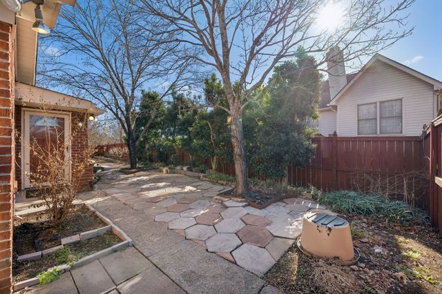 142 Mansker Park Dr, Hendersonville, TN 37075