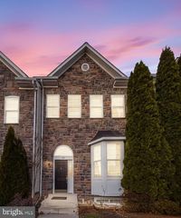 828 LINFIELD TER NE, Leesburg, VA 20176