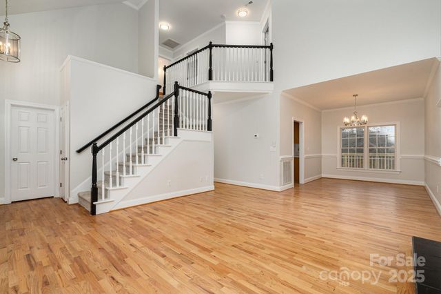 2615 Rolling Ridge Drive, Hickory, NC 28602