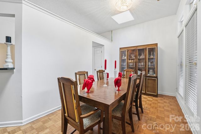 9426 Cantle Drive, Charlotte, NC 28216