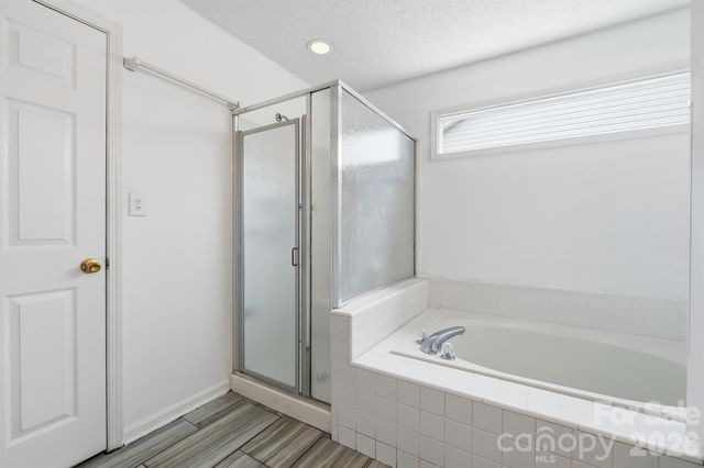 9426 Cantle Drive, Charlotte, NC 28216