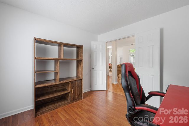 9426 Cantle Drive, Charlotte, NC 28216
