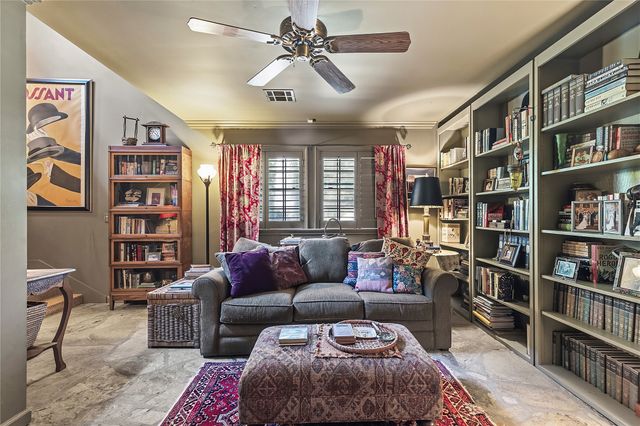4730 S Columbia Place, Tulsa, OK 74105