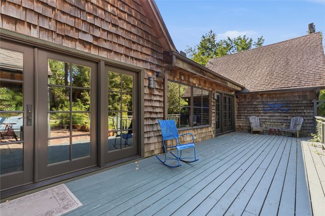 4730 S Columbia Place, Tulsa, OK 74105