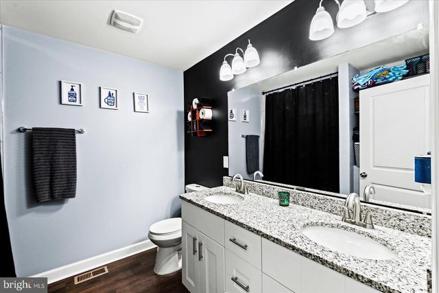 284 SHOREWOOD DR, Colonial Beach, VA 22443