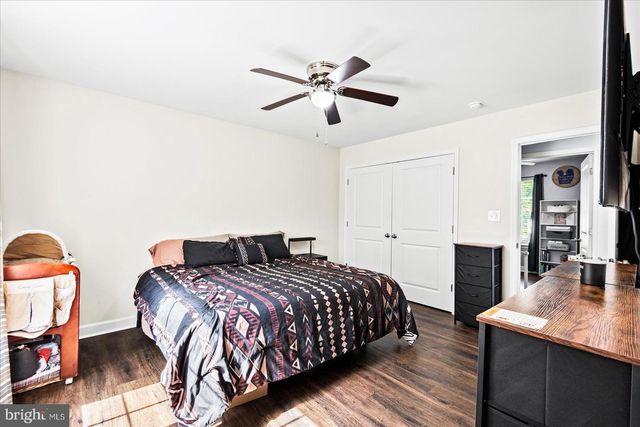 284 SHOREWOOD DR, Colonial Beach, VA 22443