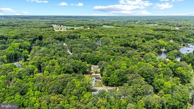 284 SHOREWOOD DR, Colonial Beach, VA 22443
