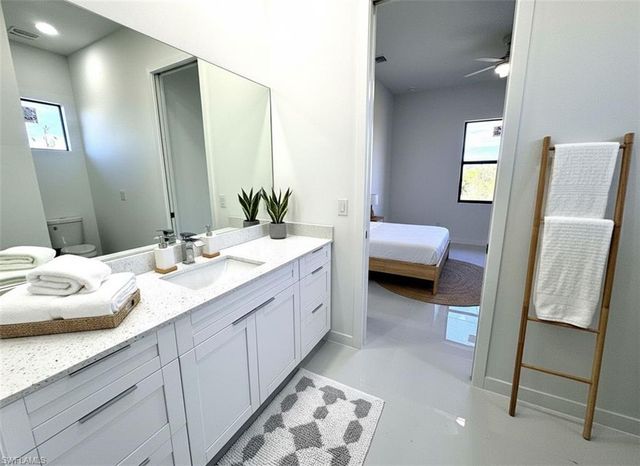 3544 NW 41st PL, Cape Coral, FL 33993