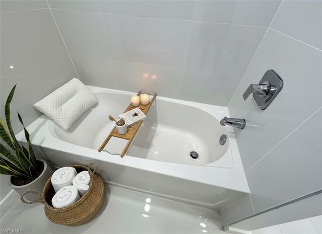 3544 NW 41st PL, Cape Coral, FL 33993