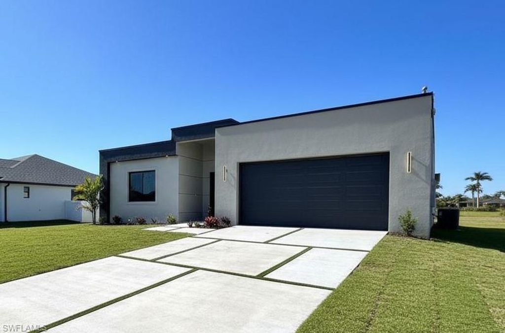 3544 NW 41st PL, Cape Coral, FL 33993
