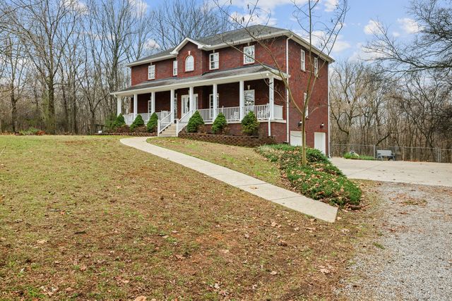 1327 Cheatham Dam Rd, Ashland City, TN 37015
