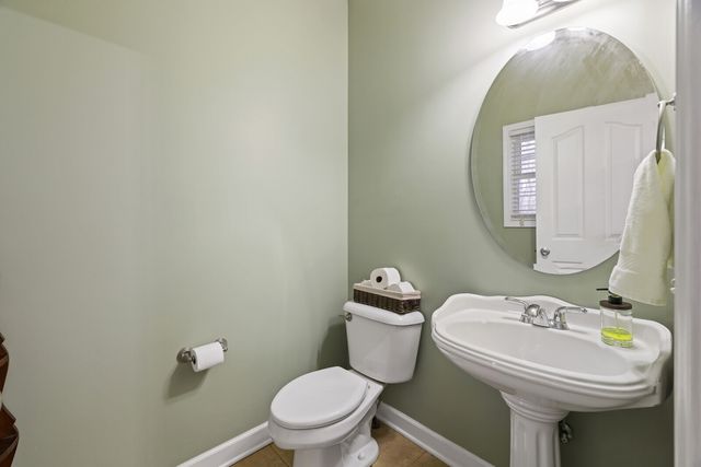 1327 Cheatham Dam Rd, Ashland City, TN 37015